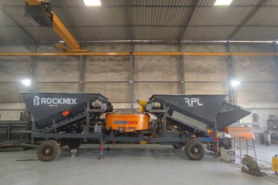 RMP-20 mobile concrete batching plant at the Rockmix works